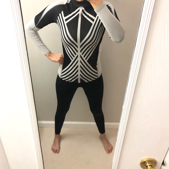 Olympics Swedish team Compression top by H&M - Picture 4 of 14